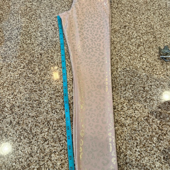 ZYIA Shimmering Pink Leopard Leggings size 2 - Picture 4 of 5